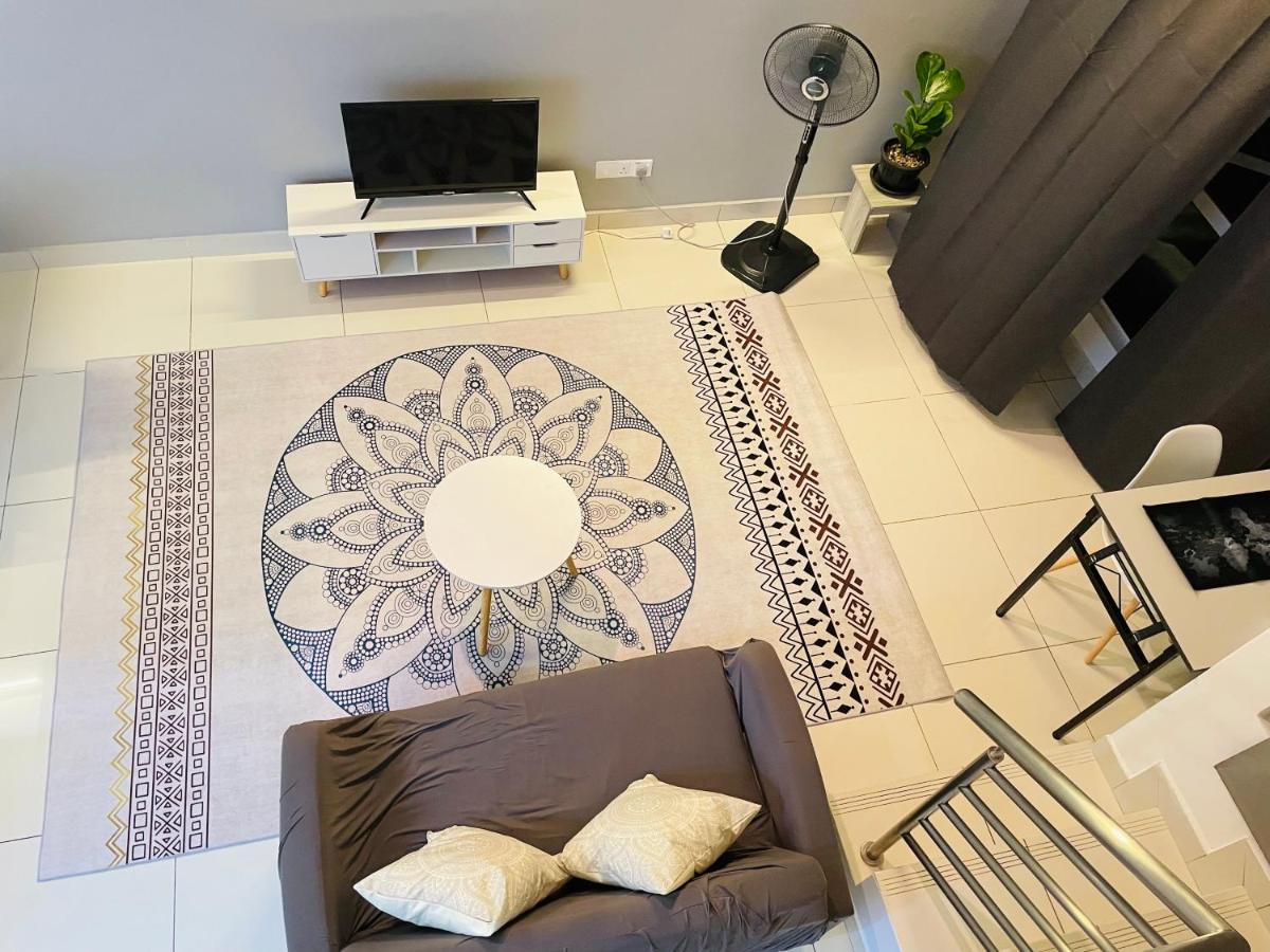 Minimalist Loft2 Decentrum Wifinetflix Kajang Ngoại thất bức ảnh
